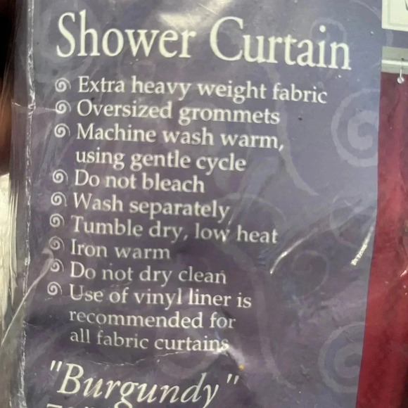 Fabric Showercurtain - Picture 3 of 4